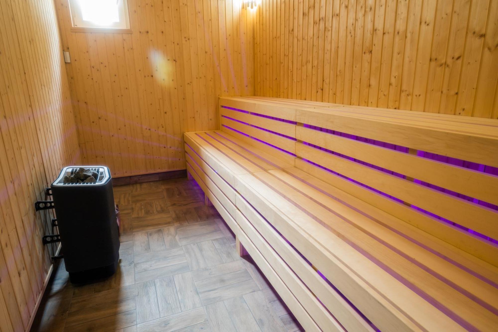 Hotel Mio City Kúla Kültér fotó