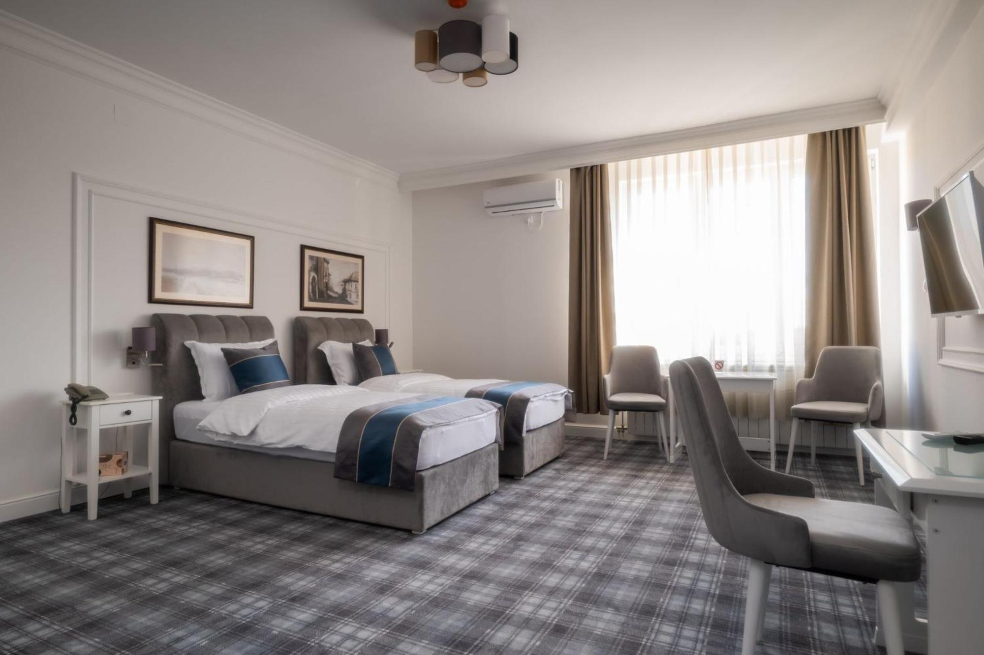 Hotel Mio City Kúla Kültér fotó